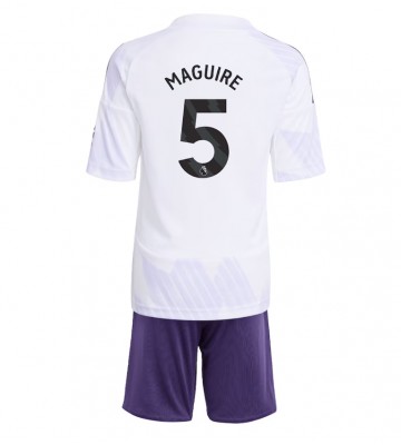 Manchester United Harry Maguire #5 Replika Babytøj Udebanesæt Børn 2025-26 Kortærmet (+ Korte bukser)
